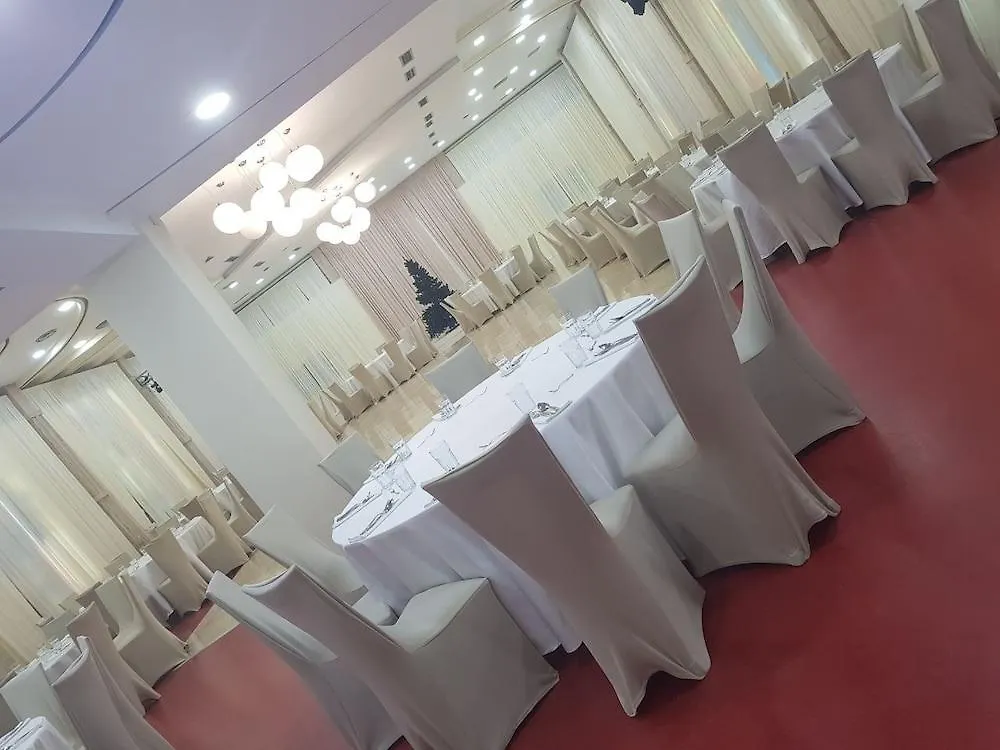 Hotel Ferrari Tirane 3*, Tirana Albania